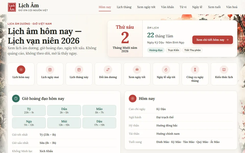 Trang chủ website licham.app, tra cứu lịch âm hôm nay và giờ hoàng đạo
